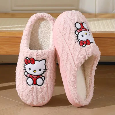 Nedrseči hišni copatki z mucko Kitty
